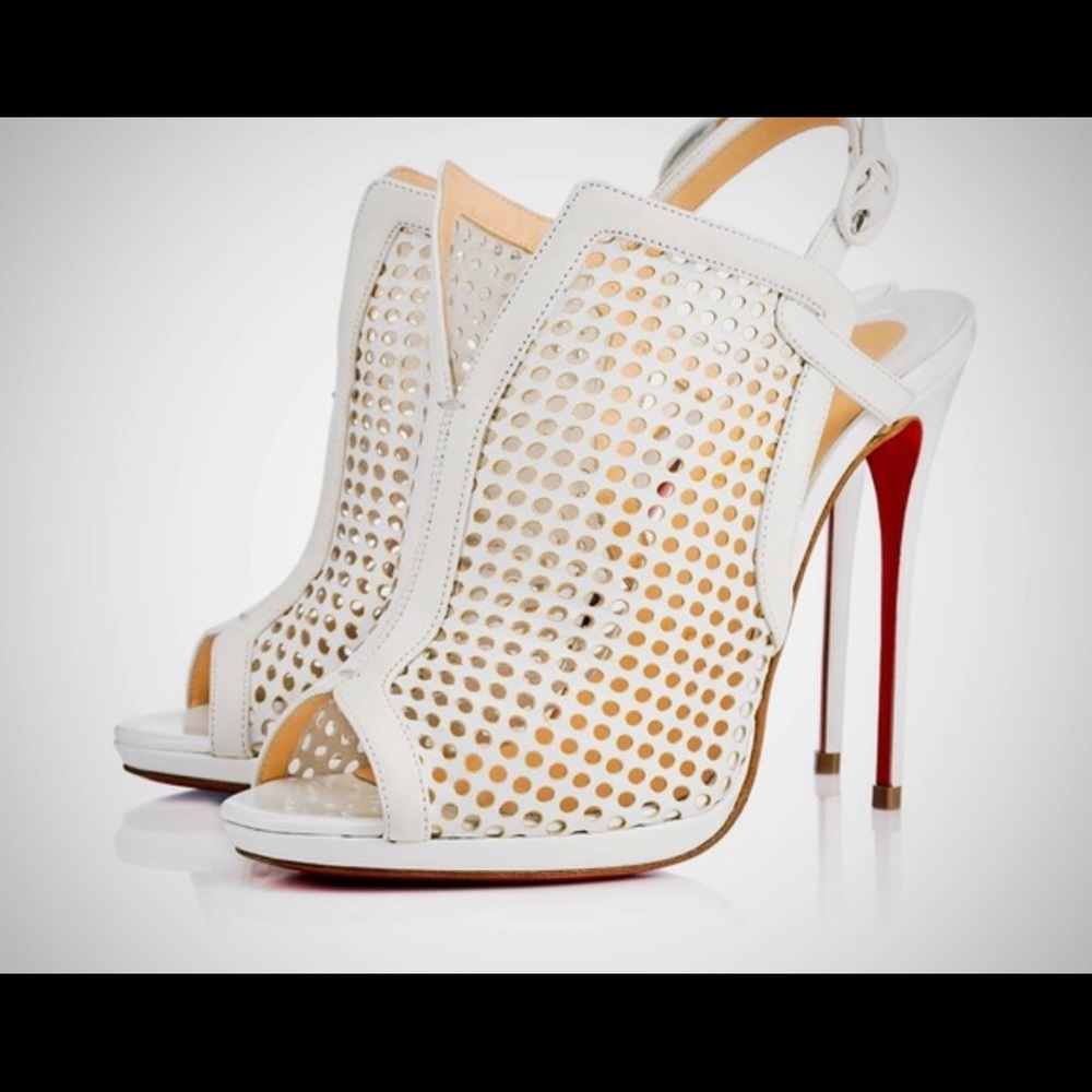 Authentic Christian Louboutin Escriminette 120
